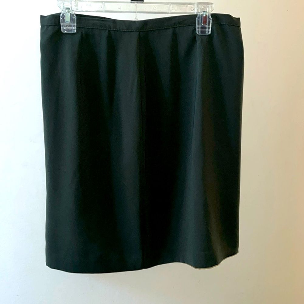 Dress Barn Women’s Size 14 Dark Olive Green Knee Length Pencil Skirt Fully Lined